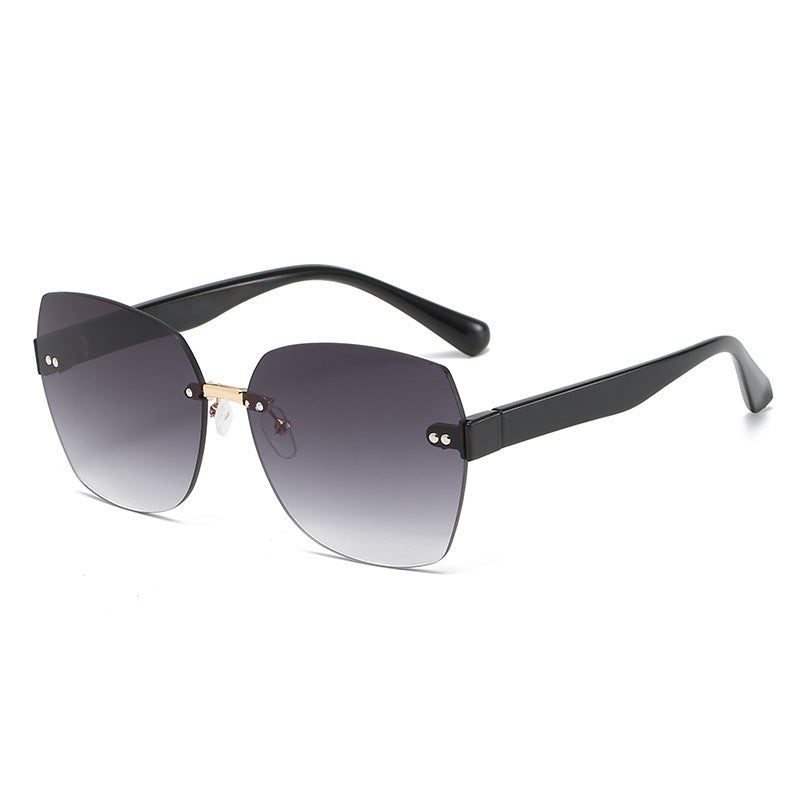 Fashion Big Frame Rice Nail Sunglasses Men And Women Tide Gradient Sunglasses