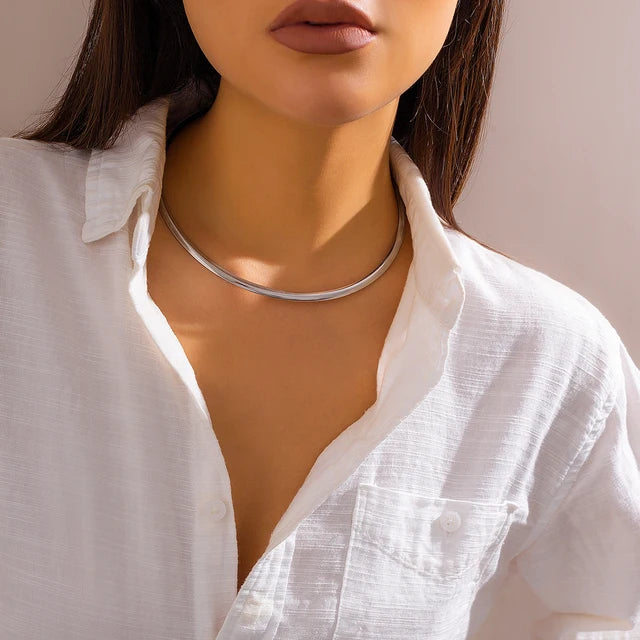 Exaggerated Chunky Metal Wire Torques Choker